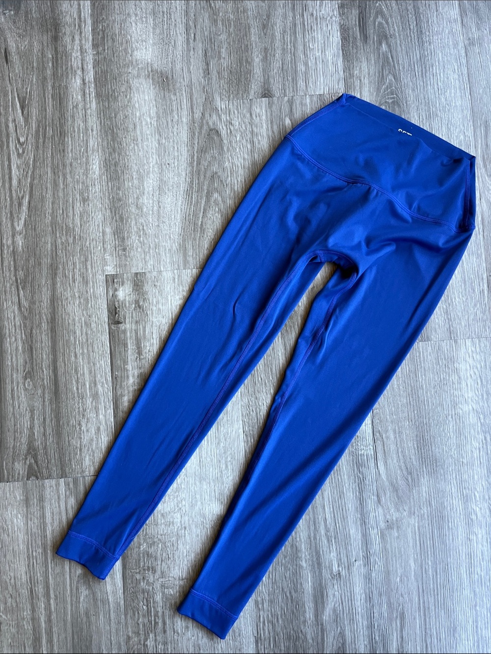 Set Active Outfit Small - Picture 4 of 6